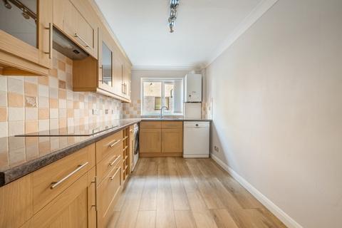 2 bedroom flat for sale, Albemarle Road, Beckenham, BR3