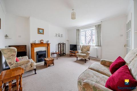 2 bedroom semi-detached house for sale, Cypress Road, Surrey GU1
