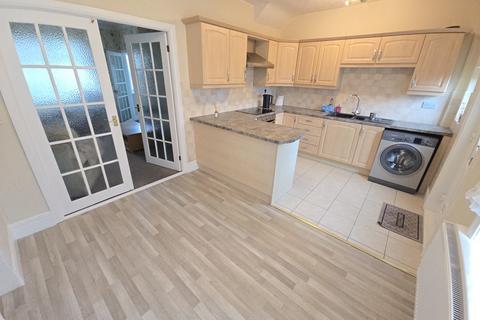 2 bedroom terraced house to rent, North Seaton Road, Ashington