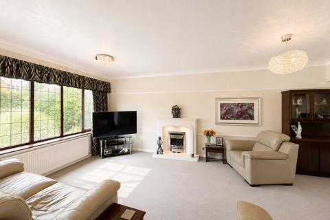 4 bedroom detached house for sale, Wedgewood Close, Burntwood, WS7 9HT