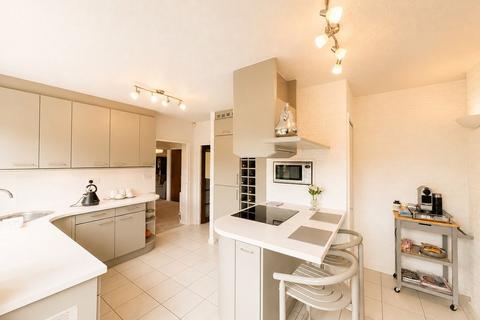 4 bedroom detached house for sale, Wedgewood Close, Burntwood, WS7 9HT