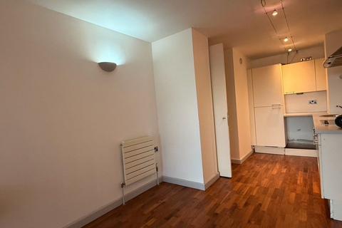1 bedroom apartment for sale, Longfield Centre, Manchester M25