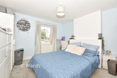 2 bedroom terraced house for sale, High Street, Snodland ME6