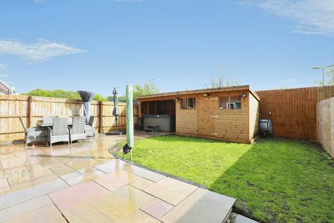 4 bedroom detached house for sale, Bunkers Hill, Stoke-on-Trent, ST7