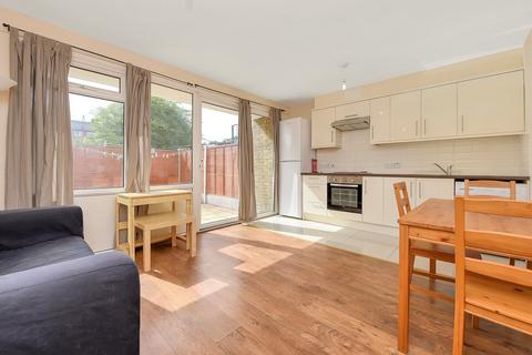 4 bedroom terraced house to rent, Lorrimore Road, Kennington,London SE17