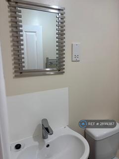 1 bedroom flat to rent, Waylen Street, Reading, RG1