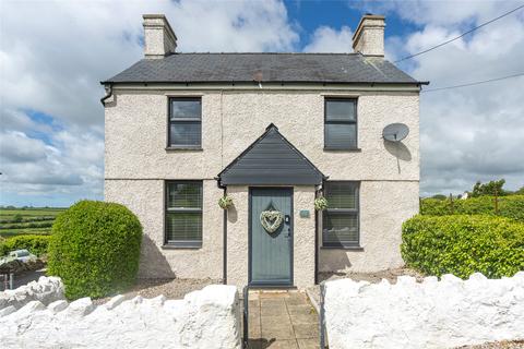 3 bedroom detached house for sale, Penmynydd, Llanfairpwllgwyngyll, Isle of Anglesey, LL61