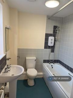 1 bedroom flat to rent, Brecon Road, Abergavenny, NP7