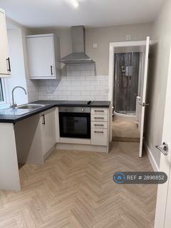 1 bedroom flat to rent, Six Bells, Abertillery, NP13