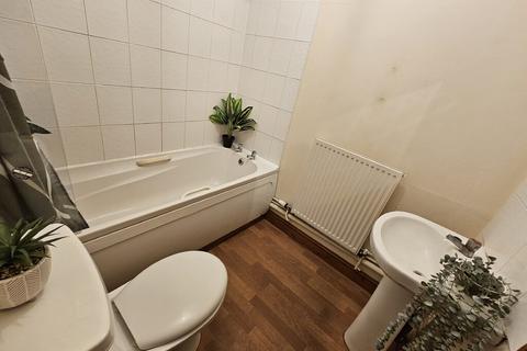 1 bedroom in a house share to rent, Cambridge Street - UBR