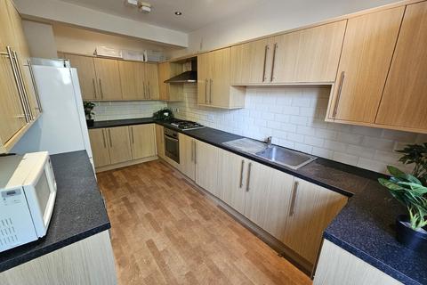 1 bedroom in a house share to rent, Cambridge Street - UFR