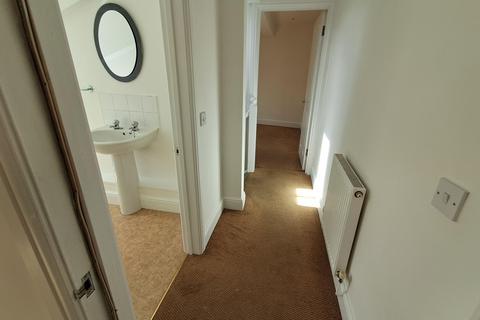 2 bedroom maisonette to rent, 12 High Street, Fishguard, Pembrokeshire