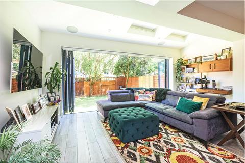 4 bedroom terraced house for sale, Galveston Road, Putney, London, SW15