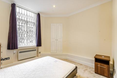 1 bedroom flat to rent, Store Street, Bloomsbury, London, WC1E