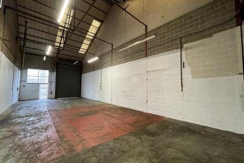 Warehouse to rent, Whieldon Rd Stoke On Trent ST4 4JP
