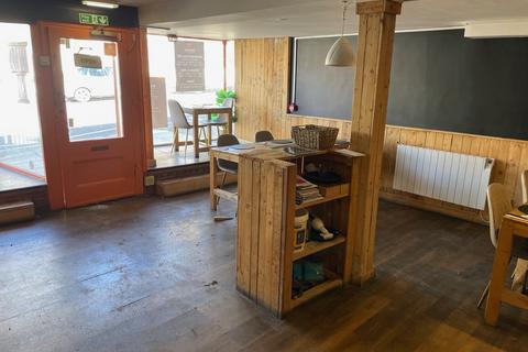 Restaurant to rent, 59-61 High St Halstead CO9 2JD