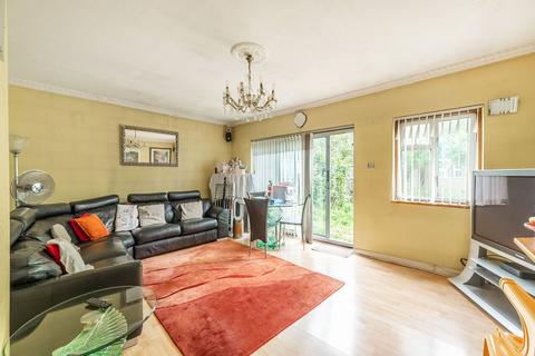 3 bedroom semi-detached house for sale, Hibbert Road, Harrow, HA3