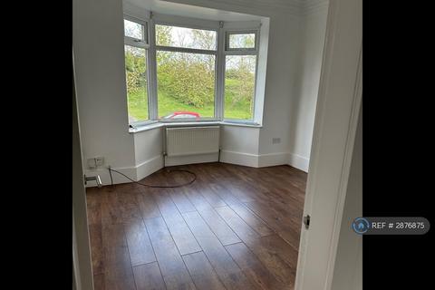 3 bedroom semi-detached house to rent, Worry Goose Lane, Rotherham, S60
