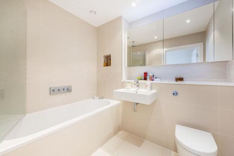 1 bedroom flat to rent, Kew Bridge West, Kew Bridge, Brentford, TW8