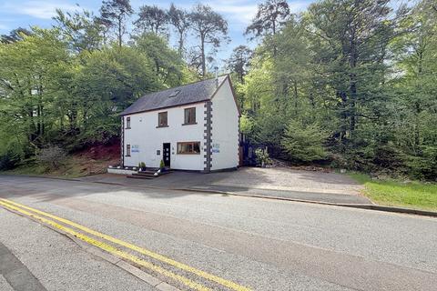 3 bedroom detached house for sale, Wades Road, Kinlochleven, Highland PH50