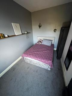3 bedroom terraced house to rent, Murray Street, Stoke-on-trent ST6