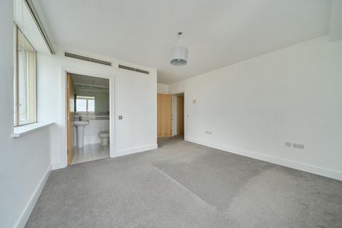 2 bedroom apartment for sale, Albemarle Road, Beckenham BR3
