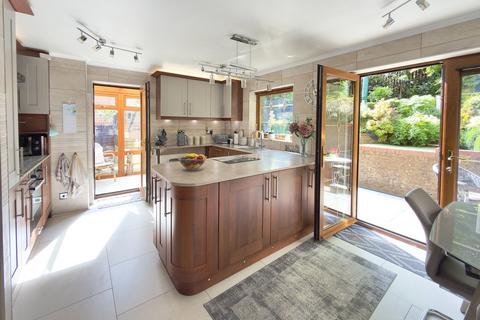 4 bedroom detached house for sale, Rowan Avenue, Swansea SA2