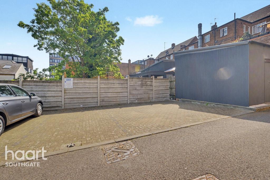 Driveway view, driveway
