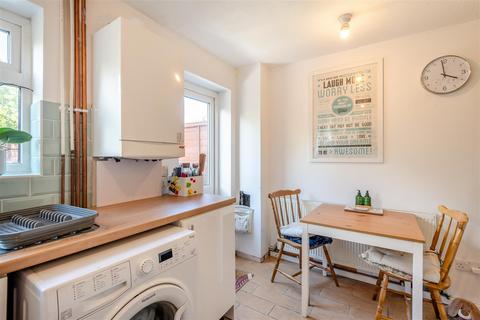 3 bedroom townhouse for sale, Lakeside, Snodland