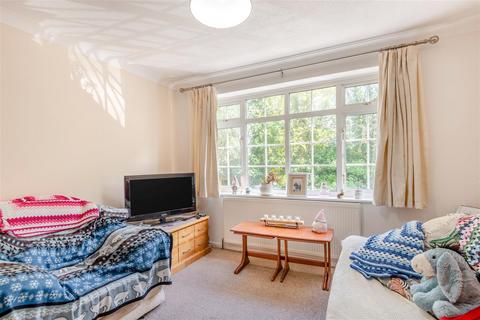 3 bedroom townhouse for sale, Lakeside, Snodland