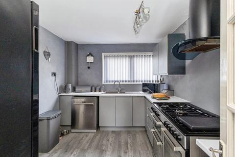 3 bedroom end of terrace house for sale, Woolton Close, Manchester, Greater Manchester, M40