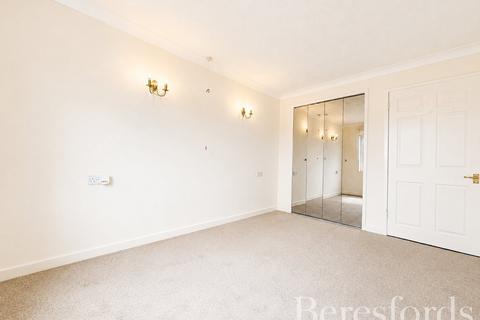 undefined, Fentiman Way, Hornchurch, RM11