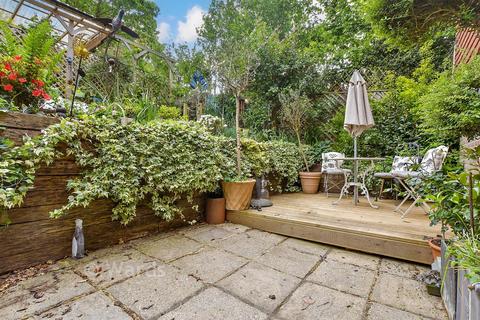3 bedroom detached house for sale, Ingleden Park Road, Tenterden TN30