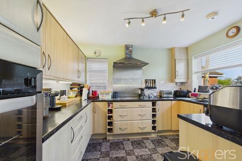 undefined, Lees Road, Ashford TN25