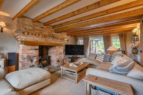 5 bedroom cottage for sale, Woodside Lane, Ashley, New Milton, BH25