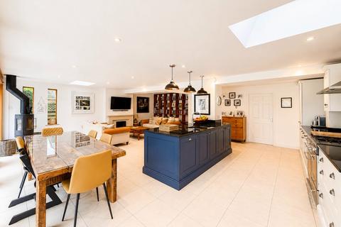 5 bedroom detached house for sale, Earlswood Common, Earlswood, B94 5SJ
