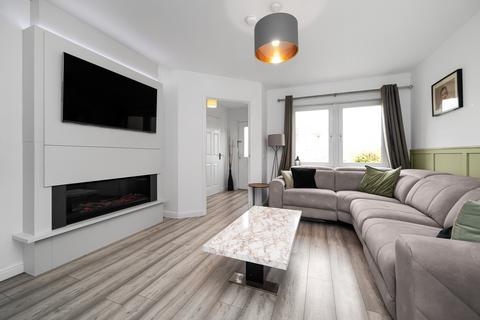 3 bedroom end of terrace house for sale, 38 Trondheim Parkway West, Dunfermline, KY11 4FD