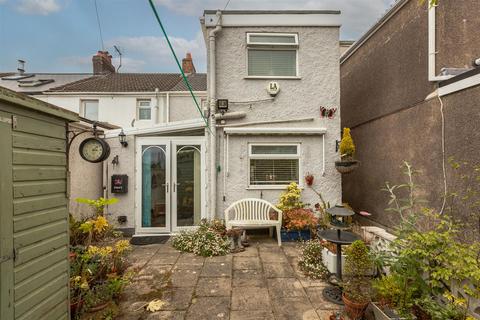2 bedroom end of terrace house for sale, Vivian Road, Sketty, Swansea