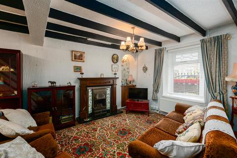 2 bedroom end of terrace house for sale, Vivian Road, Sketty, Swansea