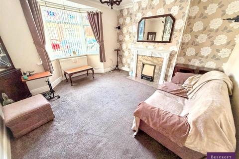 3 bedroom semi-detached house for sale, Lundhill Road, Wombwell, Barnsley