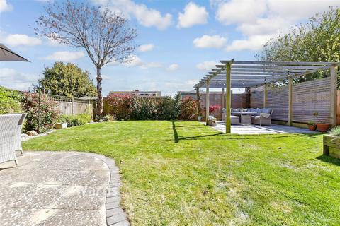 4 bedroom detached house for sale, Hardy Road, Dover CT15