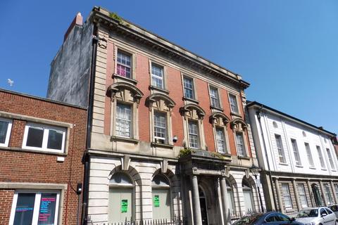 1 bedroom flat to rent, Pembroke Buildings, SWANSEA, SA1