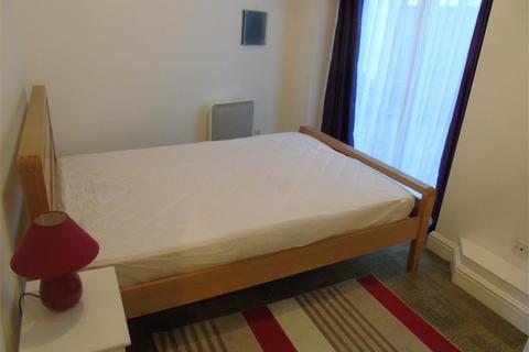 1 bedroom flat to rent, Pembroke Buildings, SWANSEA, SA1
