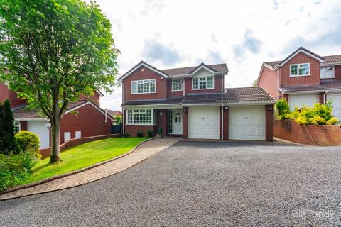 4 bedroom detached house for sale, Hunslet Road, Burntwood, WS7