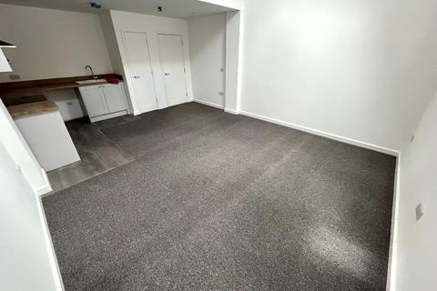 Studio to rent, St. Nicholas Street, THETFORD