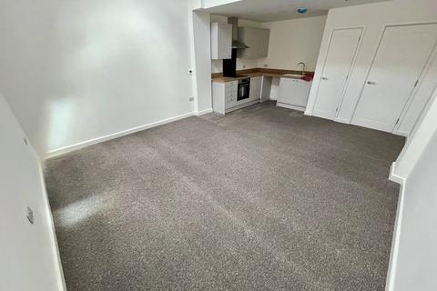 Studio to rent, St. Nicholas Street, THETFORD