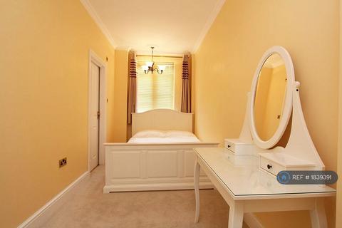 undefined, Tavistock Court, London, WC1H
