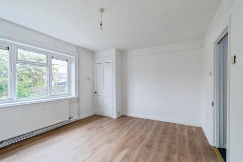 3 bedroom end of terrace house for sale, London Road, Chippenham