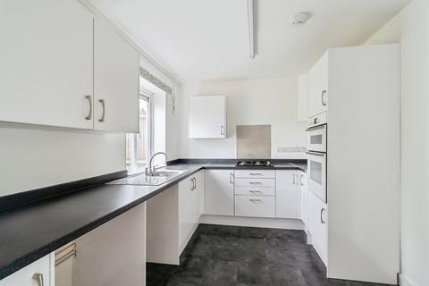 3 bedroom end of terrace house for sale, London Road, Chippenham