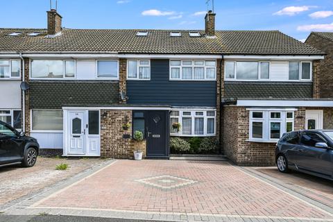 4 bedroom terraced house for sale, Firecrest Road, Tile Kiln, Chelmsford